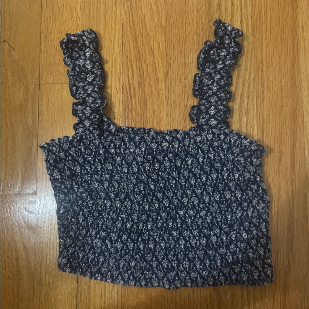 Hollister Black and White Floral Crop Top